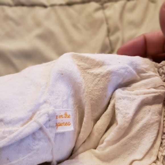 White/Cream Boho Style Crochet Shoulder Bag - Picture 5 of 5